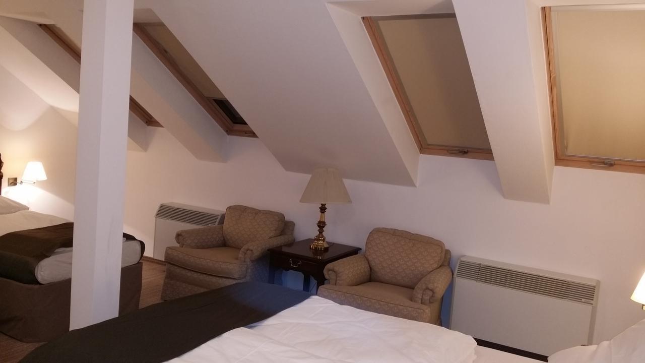 Opera Loft Rooms And Apartments Boedapest Buitenkant foto
