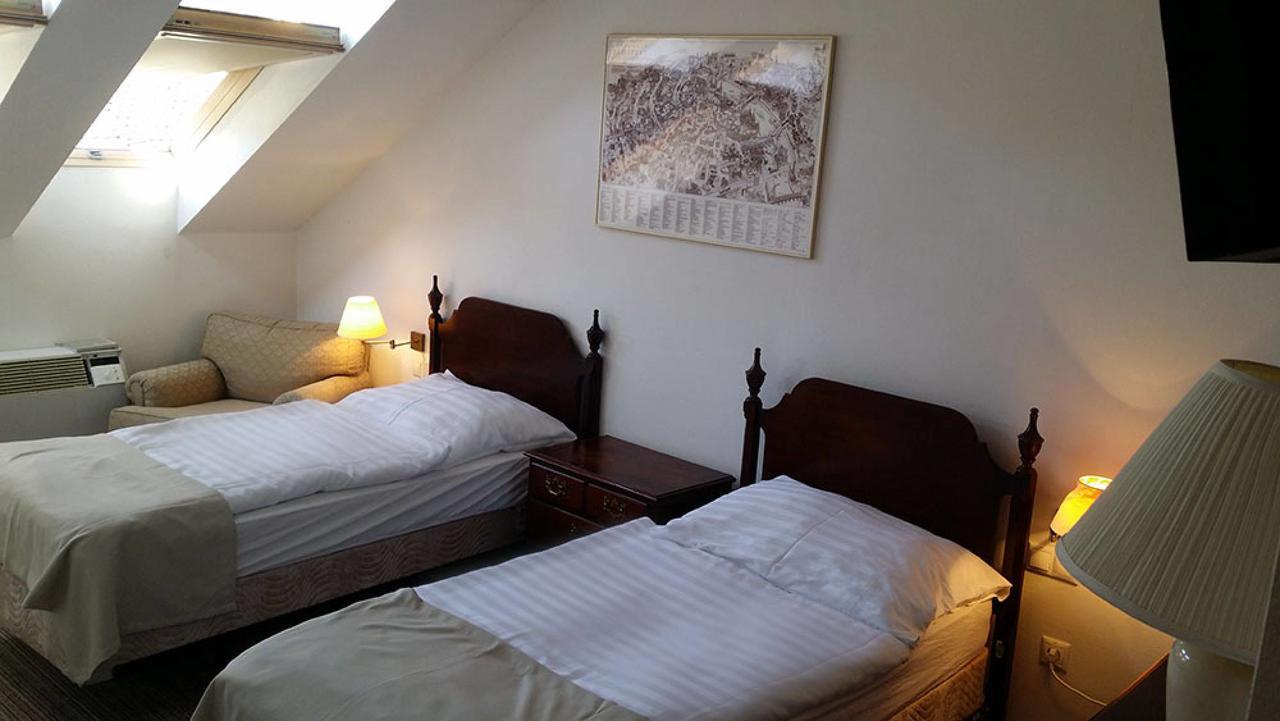 Opera Loft Rooms And Apartments Boedapest Buitenkant foto